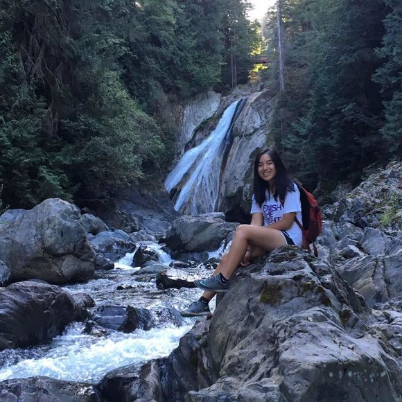 Meet your Posher, Maria - Picture 1 of 1